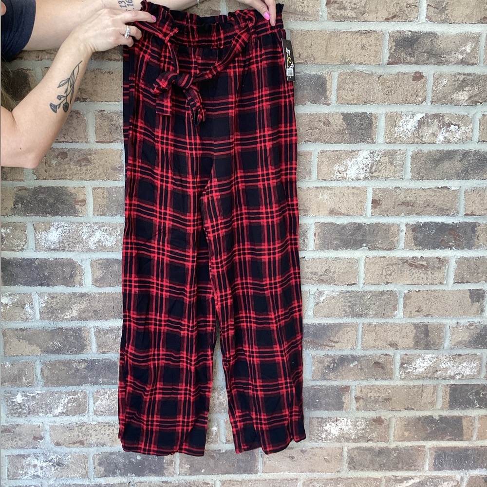 Girls Art Class plaid pants size 10/12